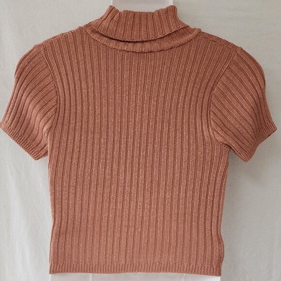 Knits and Bolts Vtg Rose Pink Short Sleeve Cropped Ribbed Turtleneck W Size SM - Picture 2 of 7